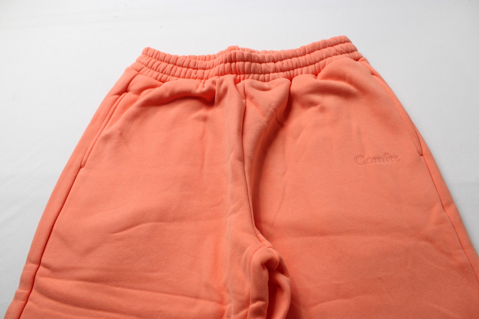 Comfrt Unisex Adult's Signature Straight Leg Sweatpants JL3 Coral Large