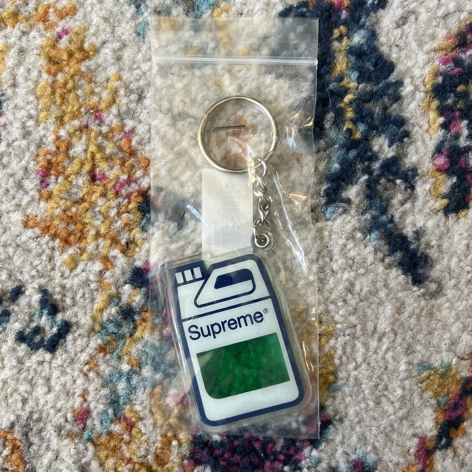 Supreme Jug Keychain Green FW19 NEW