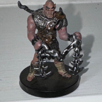 Dungeons & Dragons D&D Miniatures Deathknell RASK, HALF-ORC CHAINFIGHTER #22 NC