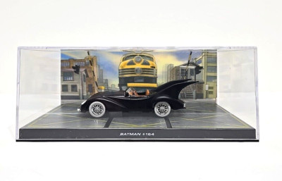 Eaglemoss DC Comics Automobilia Batman Batmobile #164