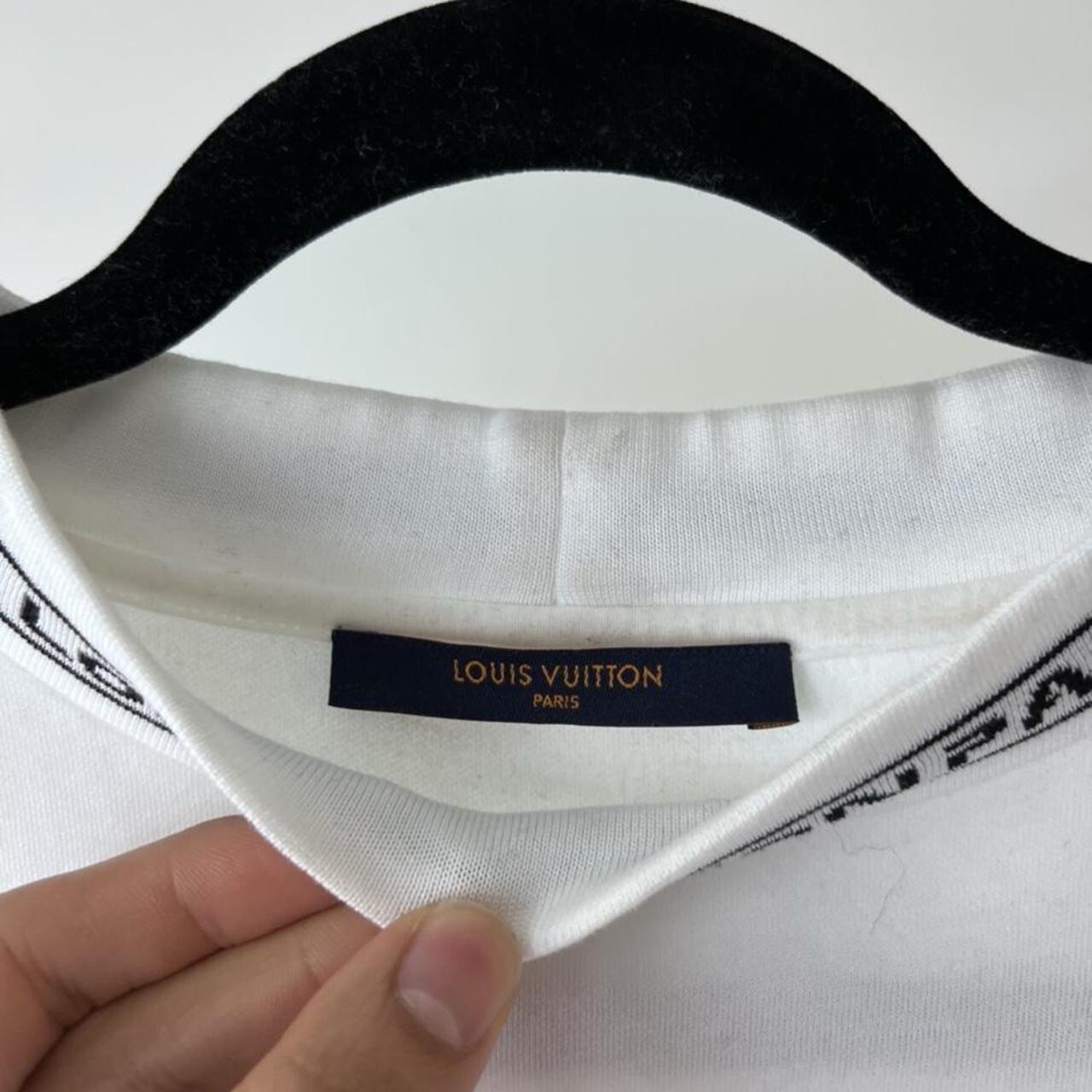 Louis Vuitton Neck Logo Long Sleeve Tee RRP£750 image 2