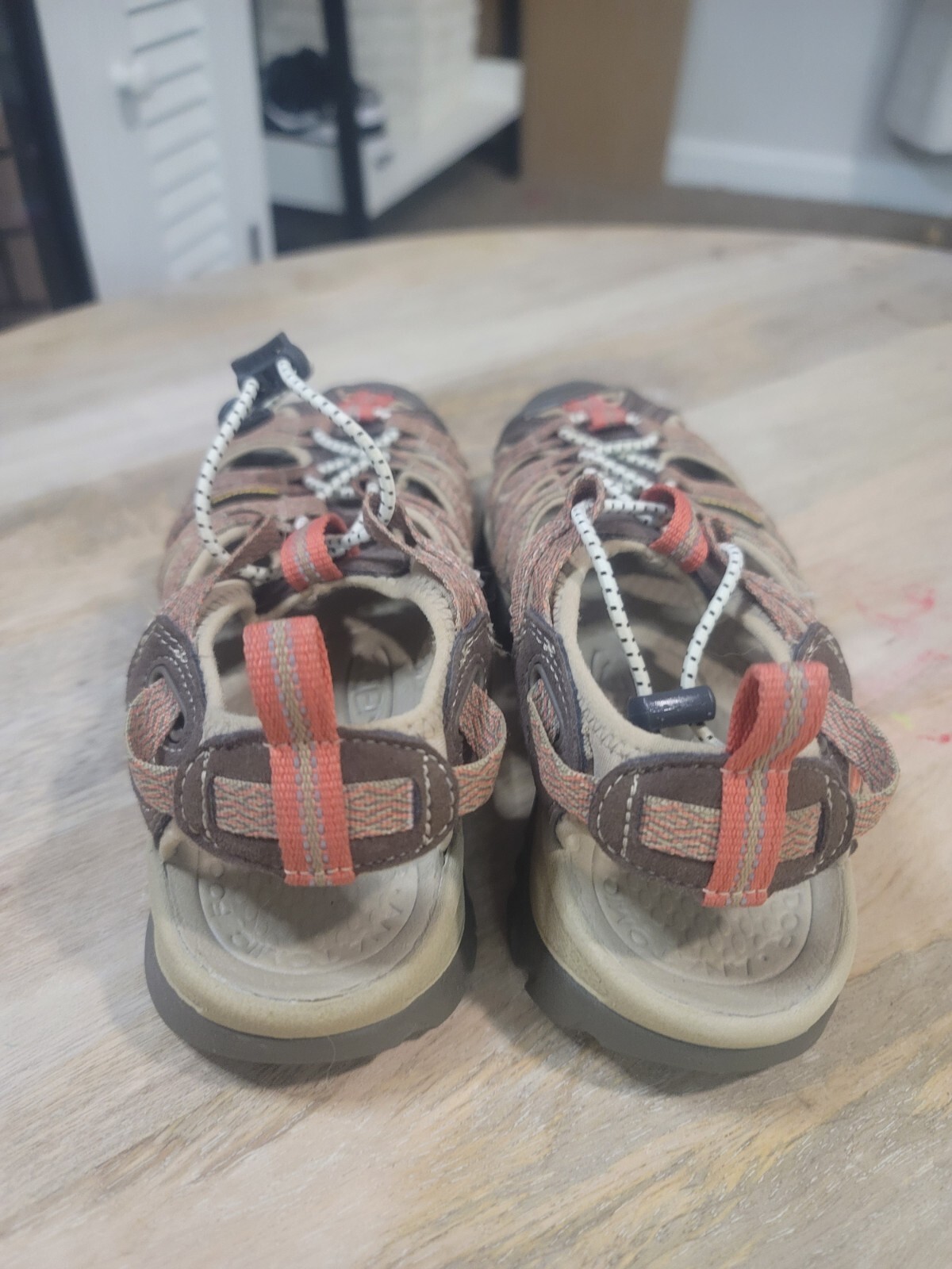 Sandali Keen donna taglia 6 5 marroni impermeabili scarpe da trekking plantare anatomico