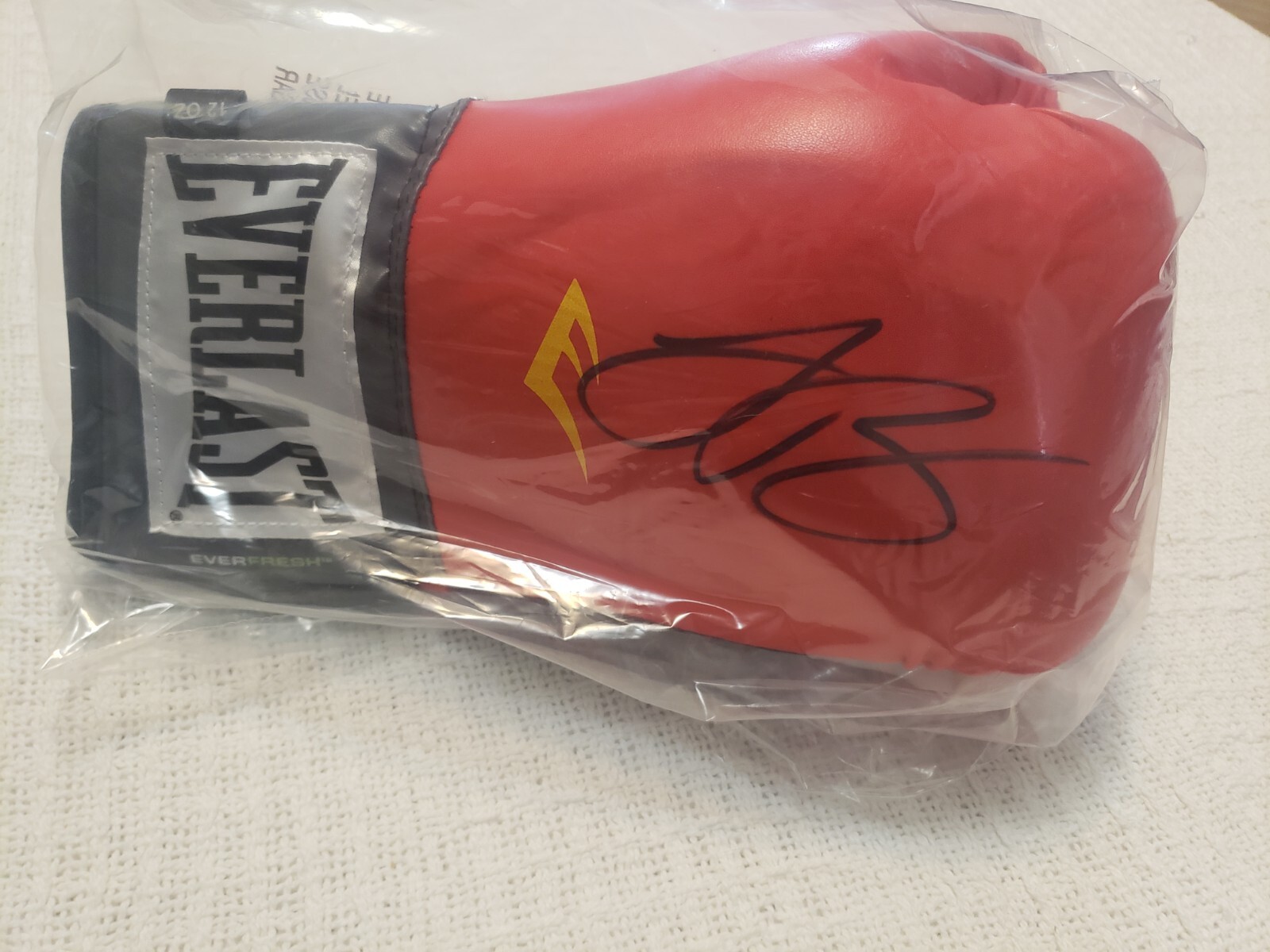 Le'Veon Bell Autographed Signed Pittsburgh Steelers 12oz. Everlast Right Boxing Glove JSA 