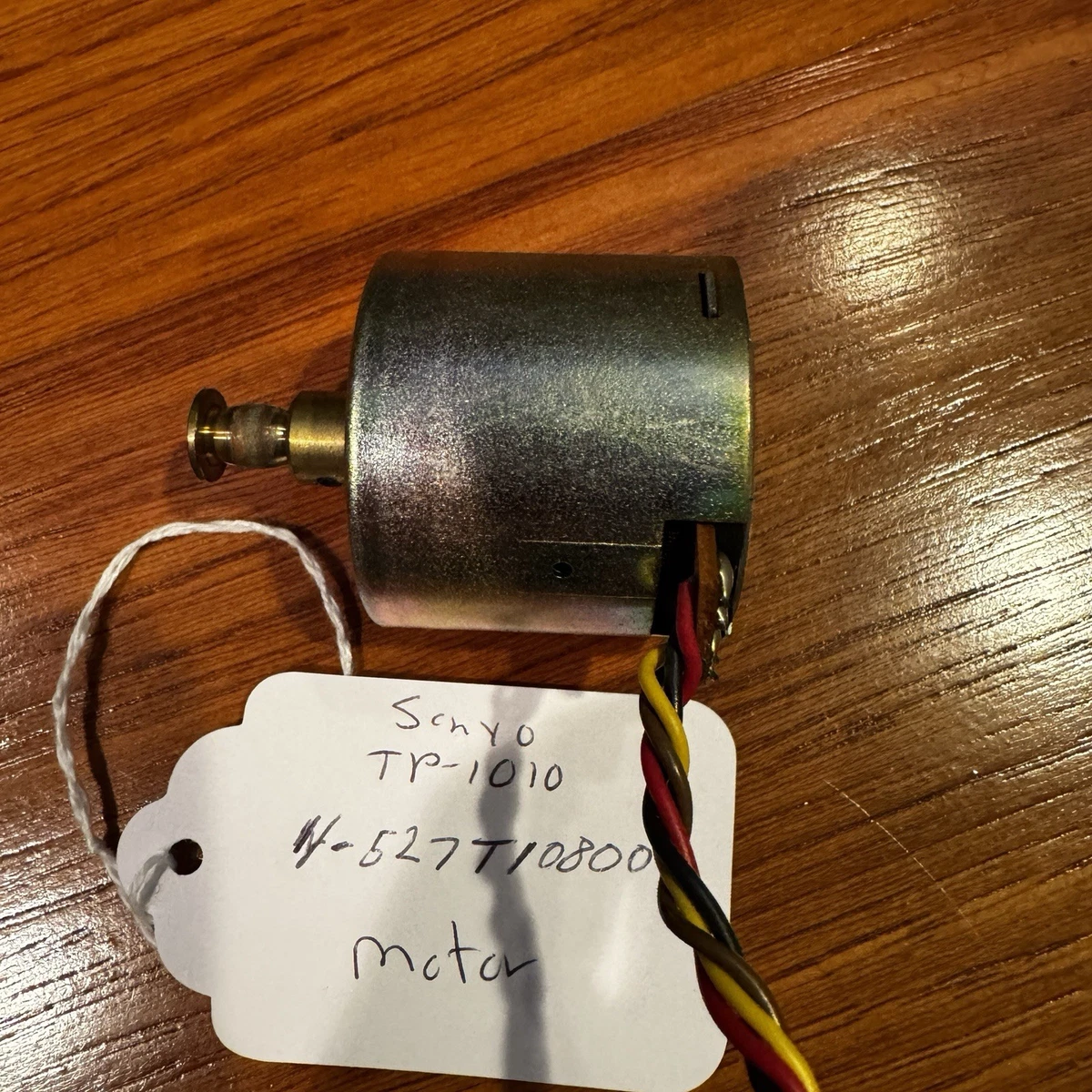 MOTOR ORIGINAL SANYO 4-527T10800 CON POLEA PARA TP-1010 - PROBADO
