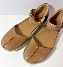 Ladies Hotter Light Weight Flat Shoes Beige/Light Chamel. Size 5.5 UK 38.5 EU