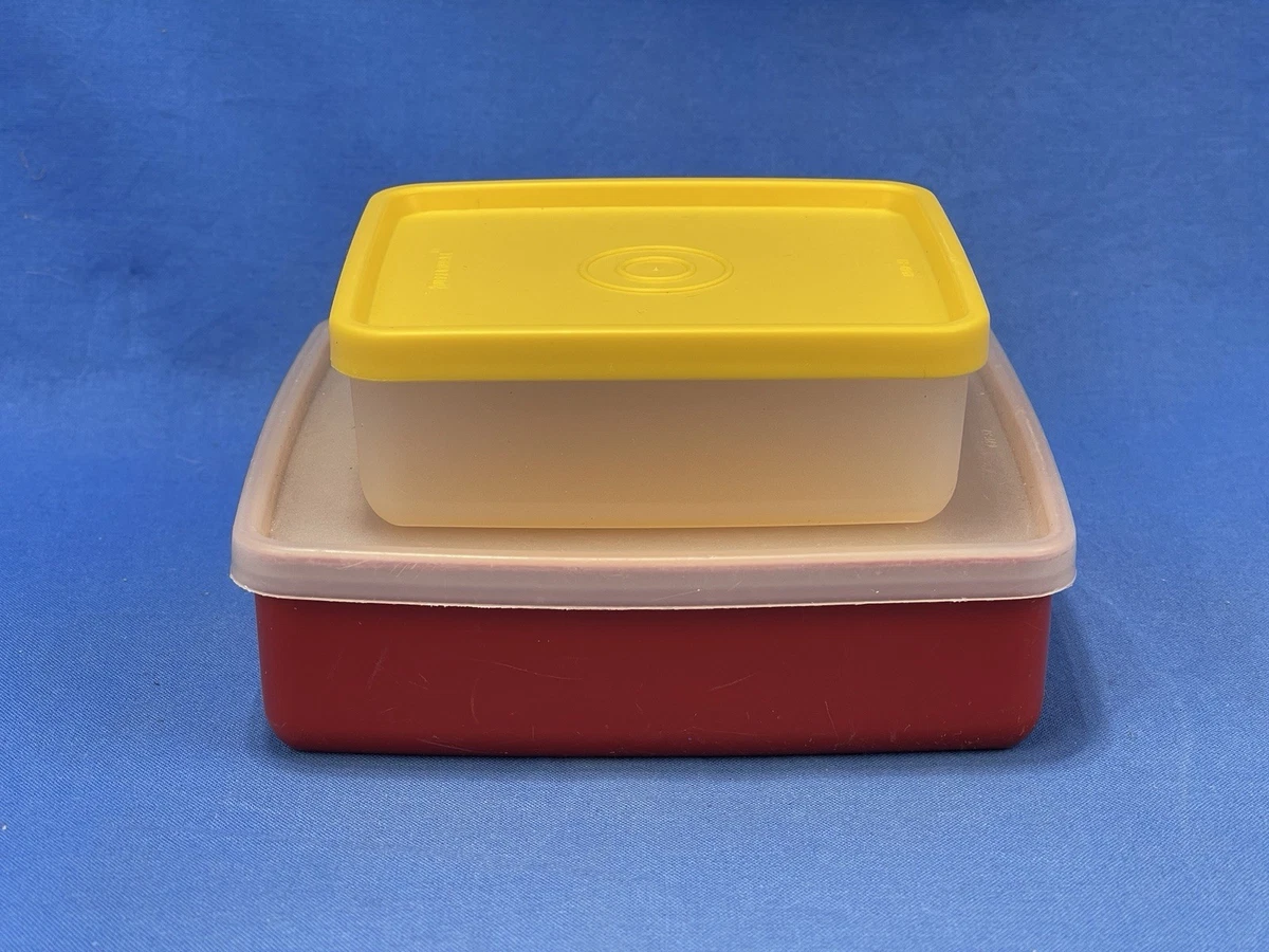 Plastic Containers Collectible 1970-1979 Time Period Manufactured
