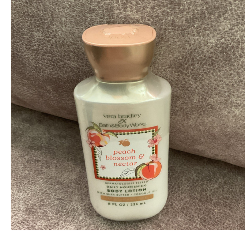 NEW SEALED Bath & Body Works Vera Bradley Peach Nectar Body Lotion 