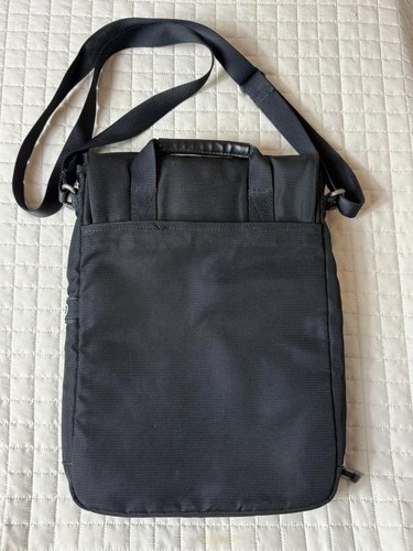 Ogio Unisex TECHNOLOGIO Black CrossBody Tech Technology Bag 13.5”x10.5” EUC - Picture 8 of 11