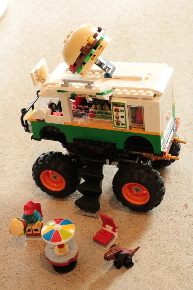 LEGO Monster Burger Truck / Burger Foodtruck – Offroad – mit Figur – gebaut, Foto 2 von 5