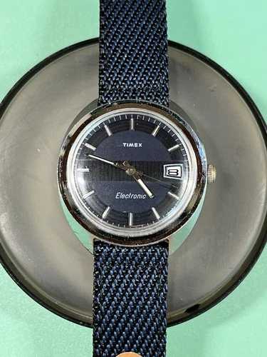 Vintage Timex Electronic - 1970's - Serviced - Keeps good time