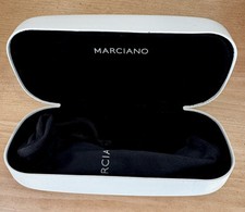 Marciano by Guess White Clamshell Hard Case  Black Cloth Eyeglass Bag Holder