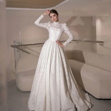 Wedding Dresses High Collar Long Sleeve Muslim Brides Button Lace Bridal Gown