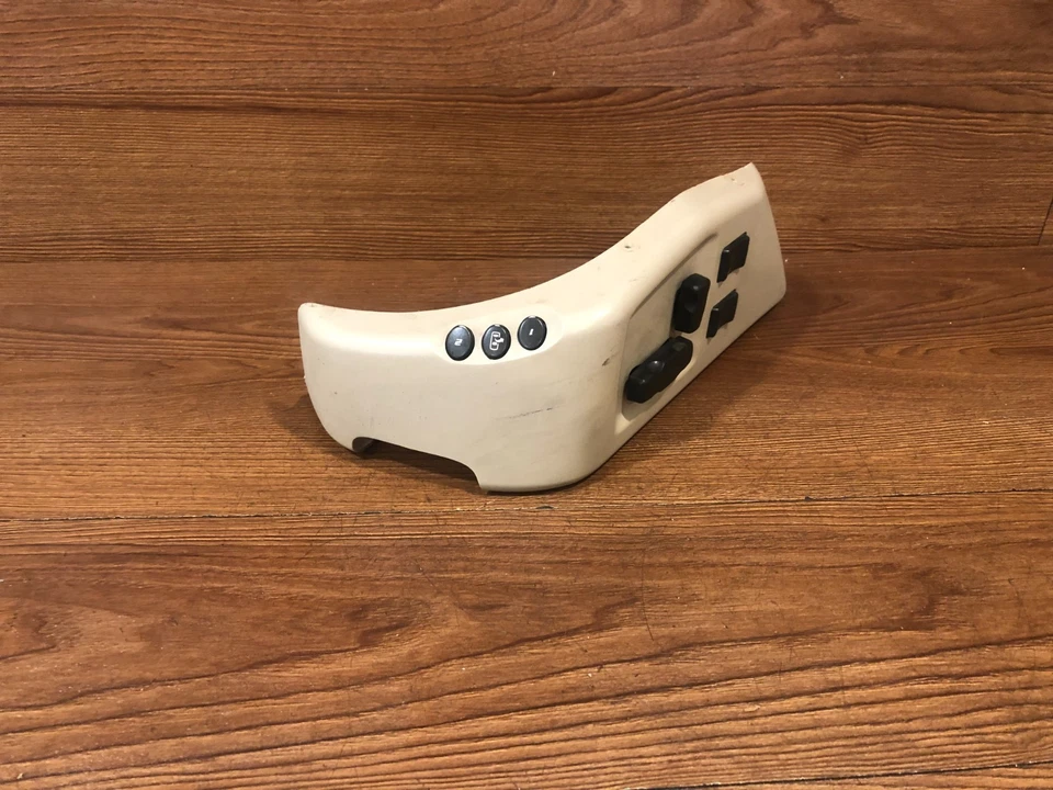 04-2006 CADILLAC XLR PUERTA DELANTERA IZQUIERDA AJUSTE ASIENTO LUMBAR INTERRUPTOR MEMORIA CUBIERTA OEM Foto 3 de 4