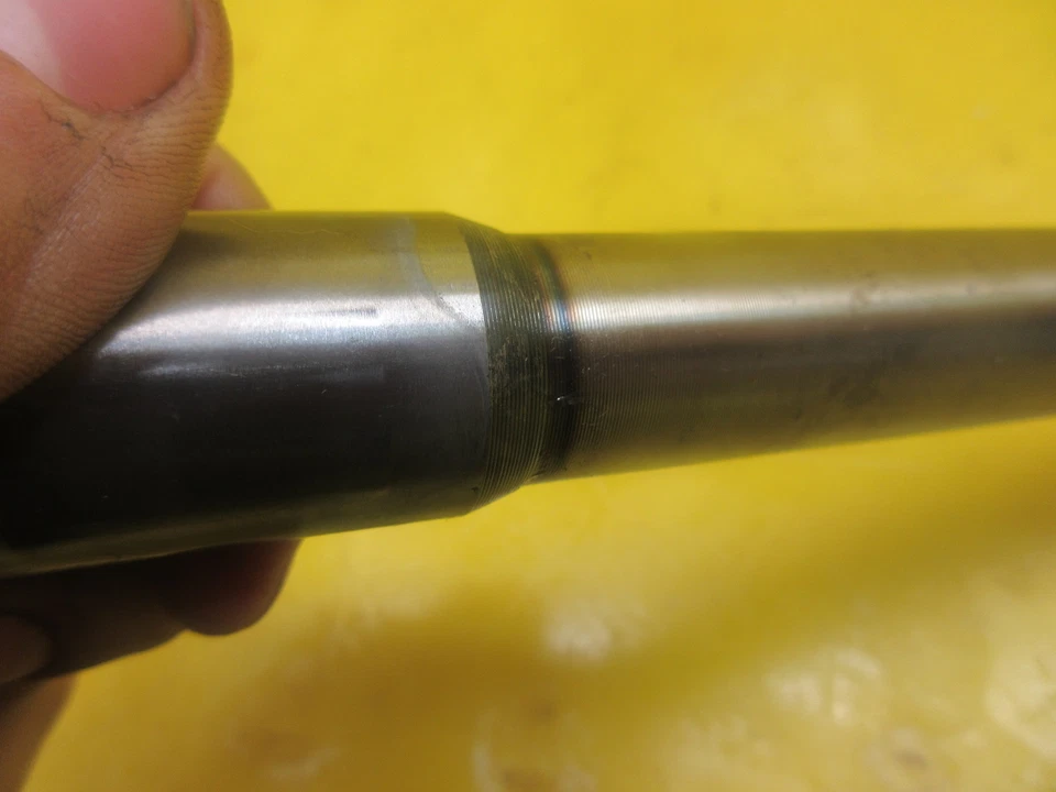 OEM Yamaha Fazer FZX 700 1986 basculante trasero brazo de suspensión eje de pivote buje  Foto 3 de 4