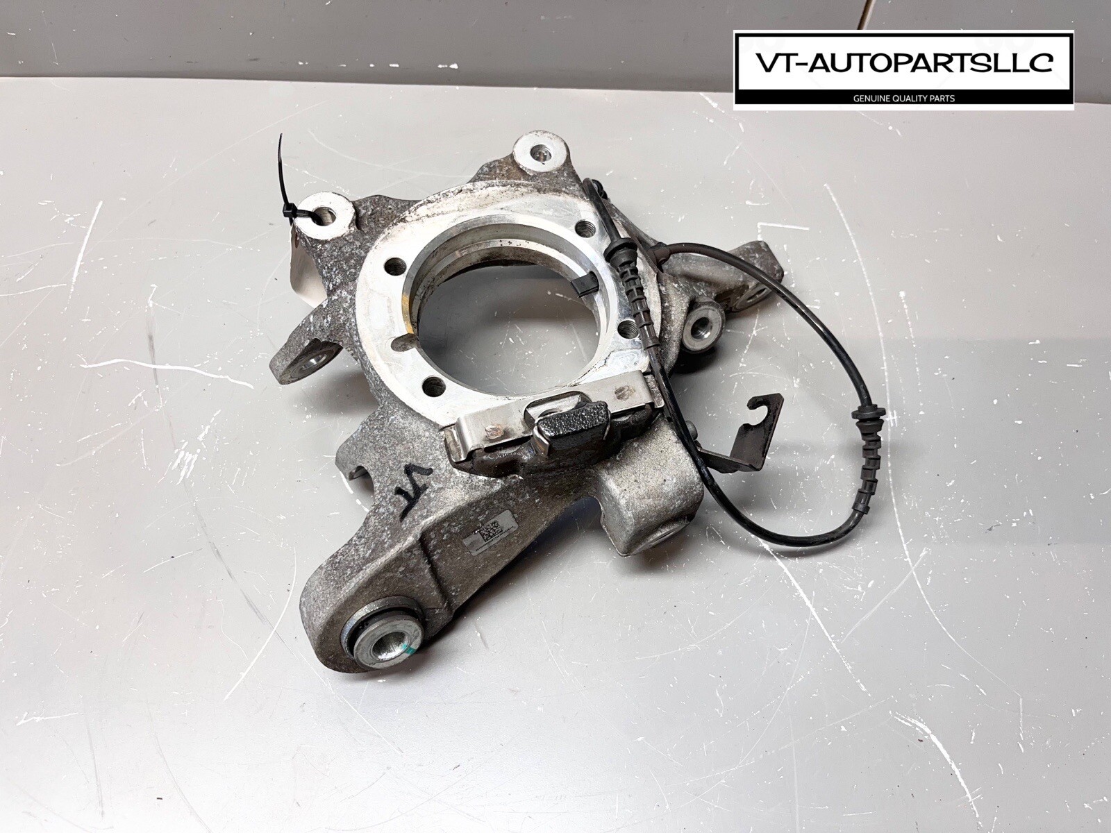 ⭐️2014-2020 MASERATI QUATTROPORTE GHIBLI AWD REAR RIGHT SPINDLE KNUCKLE HUB OEM