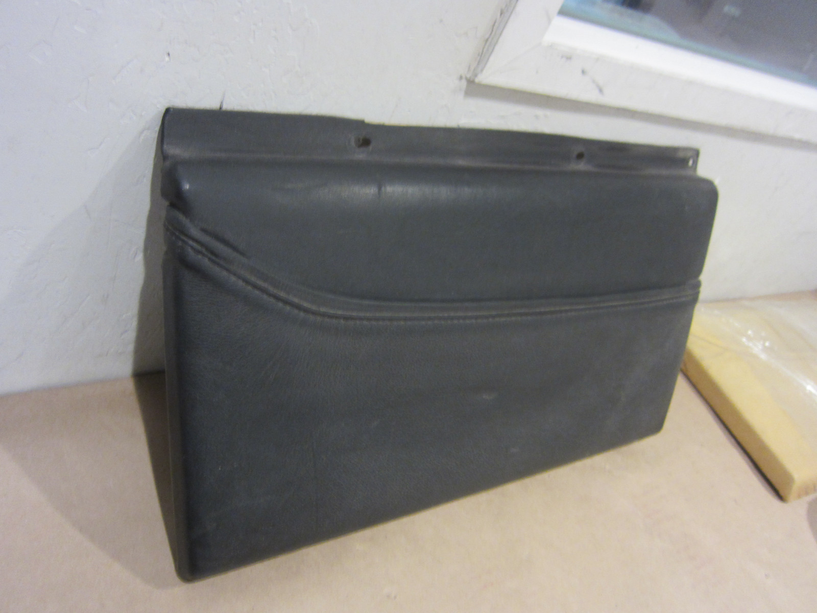 Ferrari Mondial - RH Door Pocket (Black) - P/N 61185400