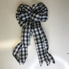 NEW Celebrate it black and white checkered holiday bow-buffalo plaid Christmas