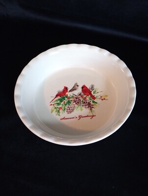 Nantucket ''Season's Gratings''  Bowl. Christmas, Hollie Berries, Red Robins. #137