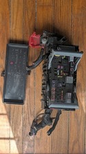 Módulo de control de relé de caja de fusibles de motor Dodge Journey 2012-2020 68143317AF OEM