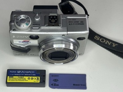 Sony Cyber-shot DSC-V1 ~ Vintage Digitalkamera Silber Getestet  Nightframing