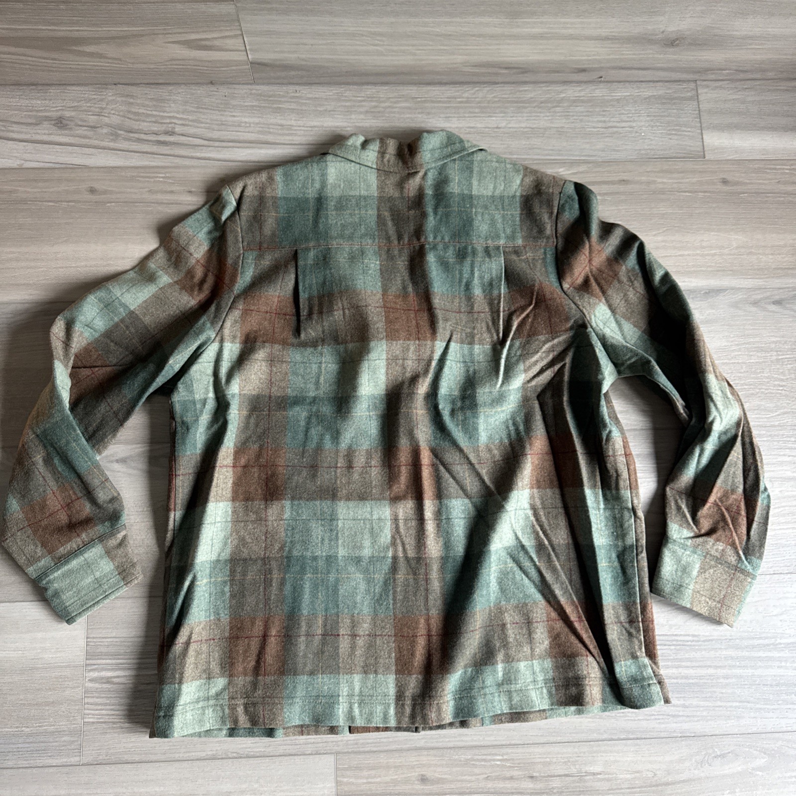 Pendleton Vintage Women's Green Plaid Wool 49er Shirt Jacket Large Made In USA image 7