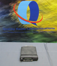 Motorola CDM1550 LS 403-470 MHz UHF Two Way Radio AAM25RKF9DP6AN