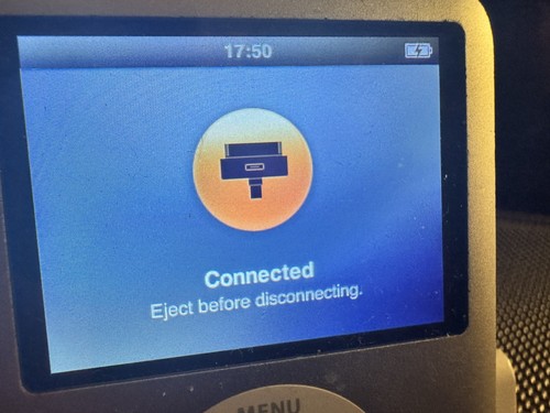 Genuine Apple iPod/iPad 30 pin docking station - A1352 - 第 4/4 張圖片