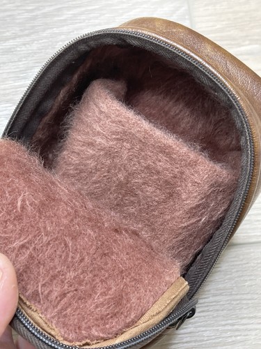 Vintage Brown Kodak Camera Tote for Tech Medium Belt Bag Fuzzy Faux Fur Inside - Picture 8 of 15