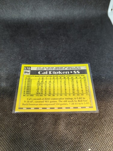 1990 Topps - #570 Baltimore Orioles Cal Ripken - Picture 2 of 2