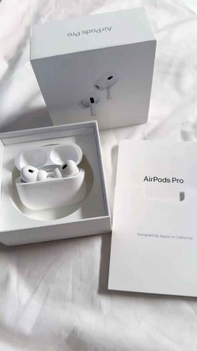 Apple AirPods Pro 2ème génération avec étui de chargement sans fil MagSafe - Blanc - Photo 7 sur 7