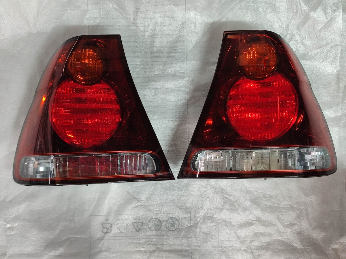 BMW E46 Compact tail lights L + R Euro !!NEW!! GENUINE 63216934161