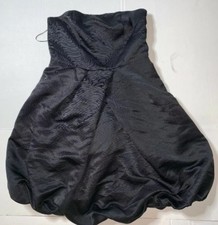 Preowned- Express Design Studio Party Pouf Dress Womens (Size 6)