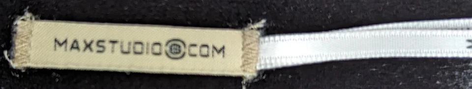 MAX STUDIO Women's Black Lana/Mohair Blend Double Breasted Mid-Length Coat Sz M - Image 3 of 3