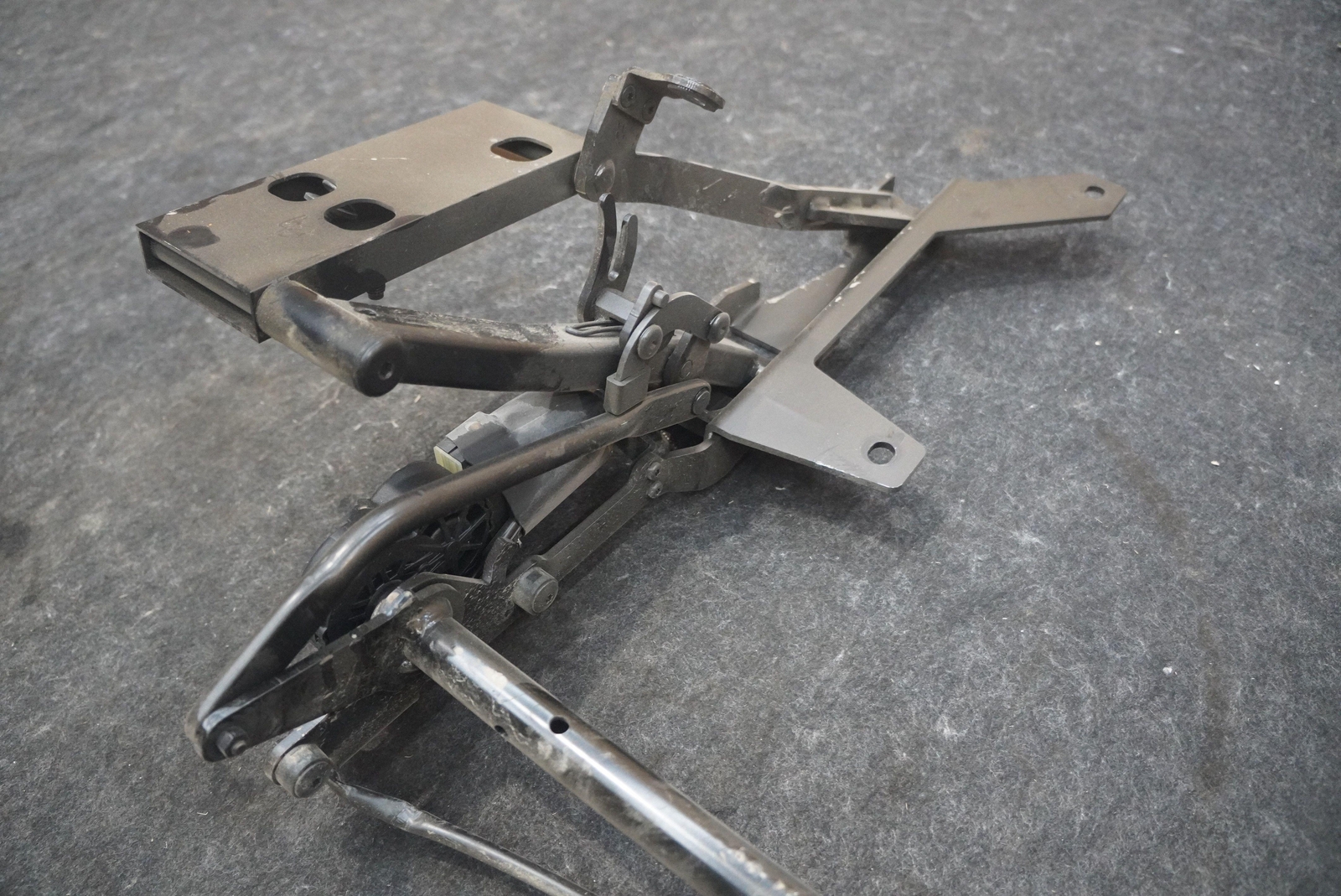 Roof Tonneau Cover Lift Kit Hinge Motor 4T7898091 Lamborghini Huracan Spyder