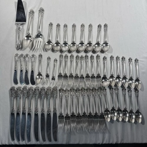 Wallace Grande Baroque Sterling Silver Flatware Lot 18 No Monogram / 38 Monogram