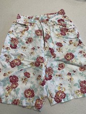 Vintage Bushwacker Floral Shorts Linen Cotton Blend 14 USA beige green long