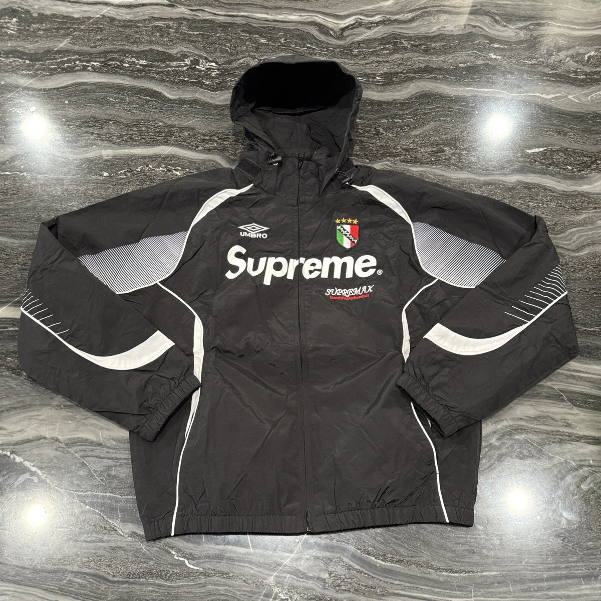 Umbro Supreme Men