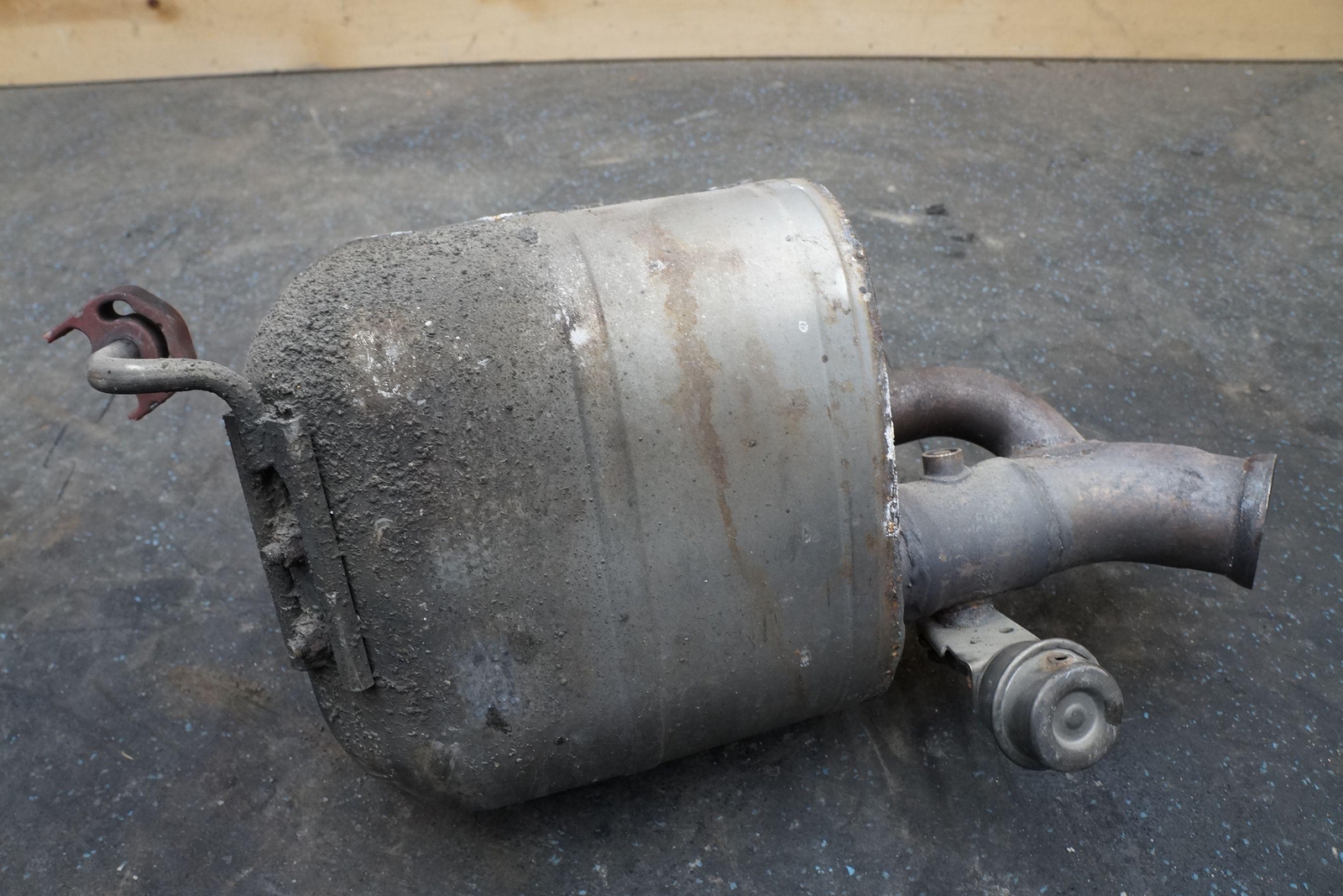 Rear Right Exhaust Muffler Silencer Tail Pipe 253352 OEM Ferrari California 2010