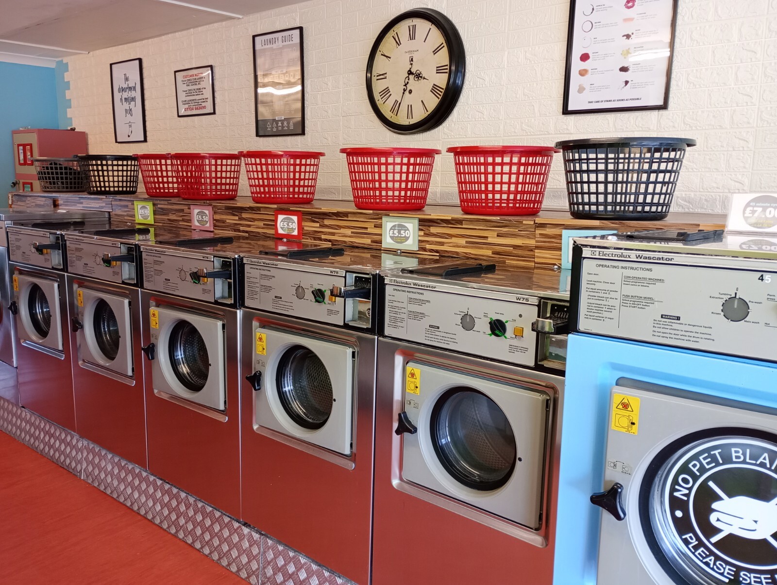 Fully equipped Launderette Business for sale Somerset. Av. weekly