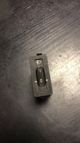BMW 3er E36 Scheinwerfer Licht Zielregler Knopf Schalter 8357368