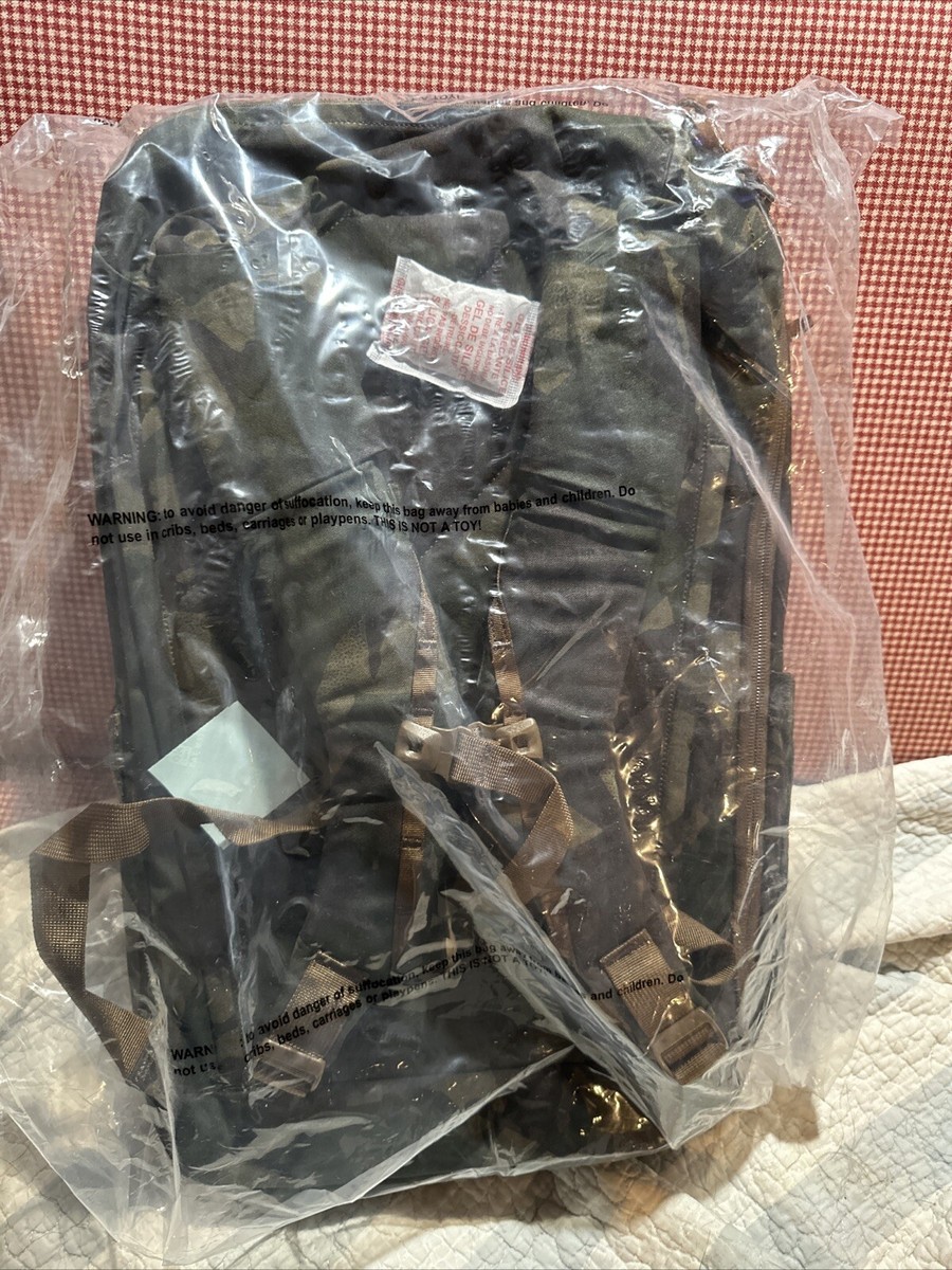 Carryology X Evergoods Civic Travel Bag 26 Liter CTB 26 Carryology X Evergoods Civic Travel Bag 26 Liter CTB 26