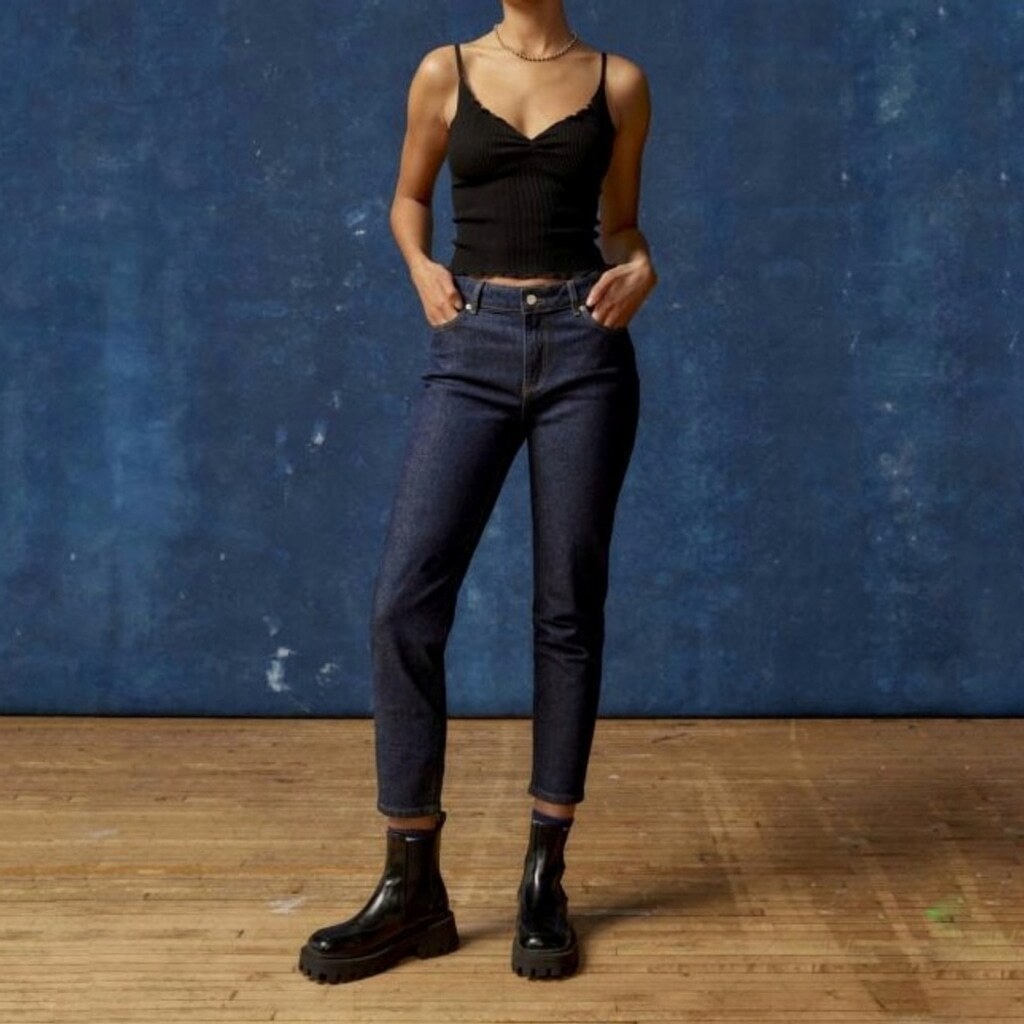 Urban Outfitters BDG mid-rise skinny jeans dark blue rinse women's sz 29  NEW NWT