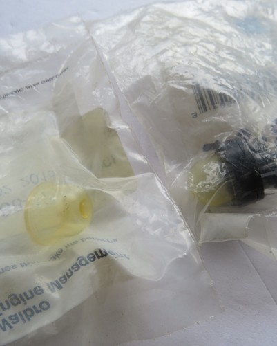 Walbro Fuel Hose/Line Snap-In Purge/Prime Bulb 188512-1 and primer pump 188121 - Picture 5 of 5