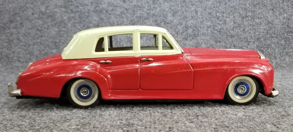 ROLLOS DE LITOGRAFÍA DE HOJALATA BANDAI AÑOS 50 DE COLECCIÓN ROYCE SILVER CLOUD LRG 11,5" DE LARGO HECHOS EN JAPÓN Foto 3 de 4