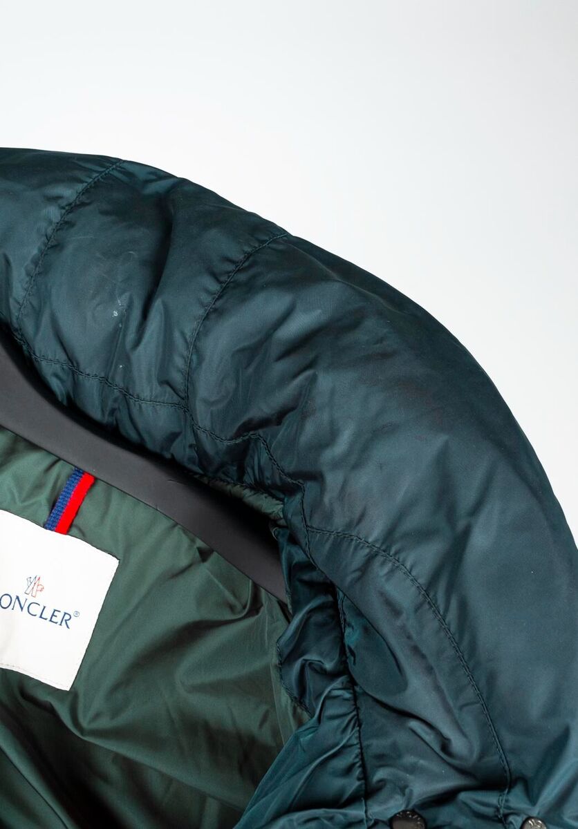 Original Moncler Sanglier Women Down Jacket Size 0 / XS Original Moncler Sanglier Women Down Jacket Size 0 / XS