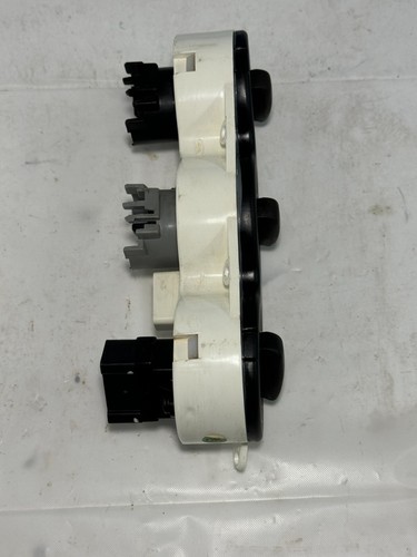 10 - 13 Ford Transit Connect Heater A/C Temperature Control OEM YT1618C419AA - Picture 4 of 7