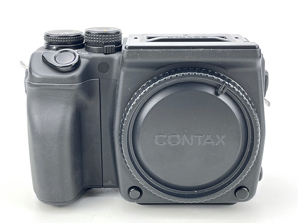 Contax 645 Camera Set w/ Planar 80mm f/2 Lens Film Back Finder