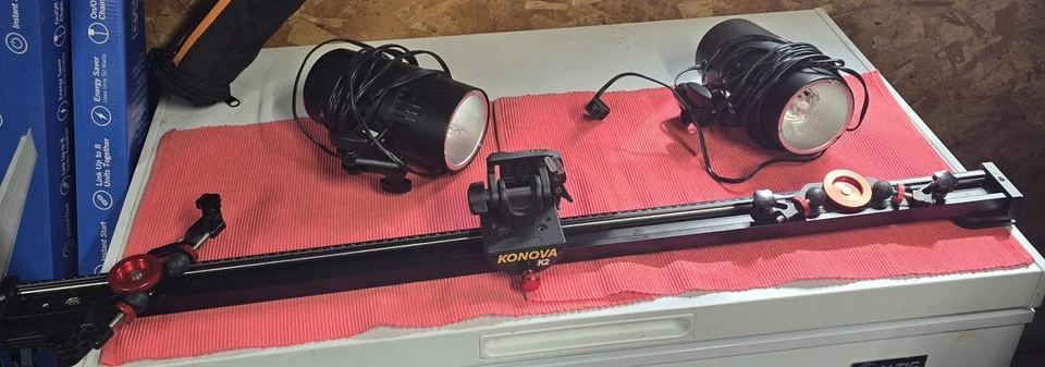 Konova Camera Slider K2 Series 100cm (39.4") Used/Great condition w 2 lights - Image 3 of 4