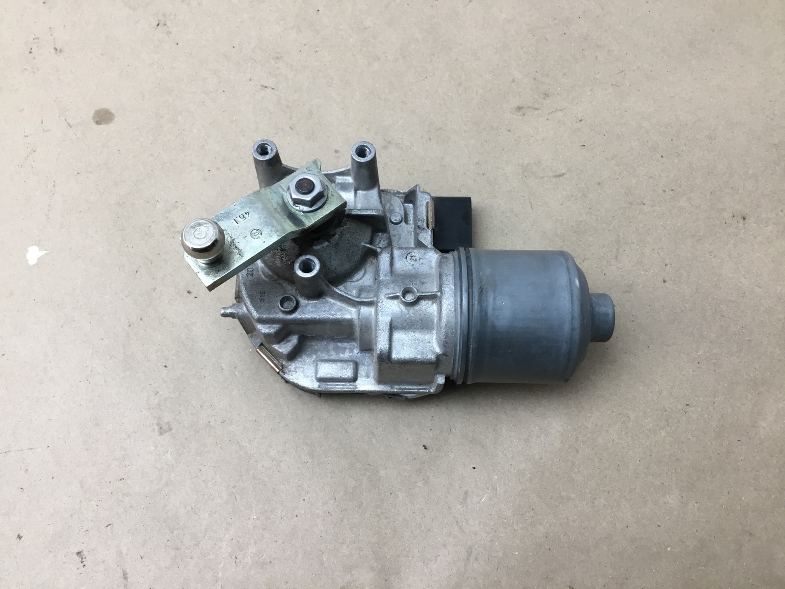 Audi R8 2022 Front Right Passenger Windshield Wiper Motor 18-23 ; :O