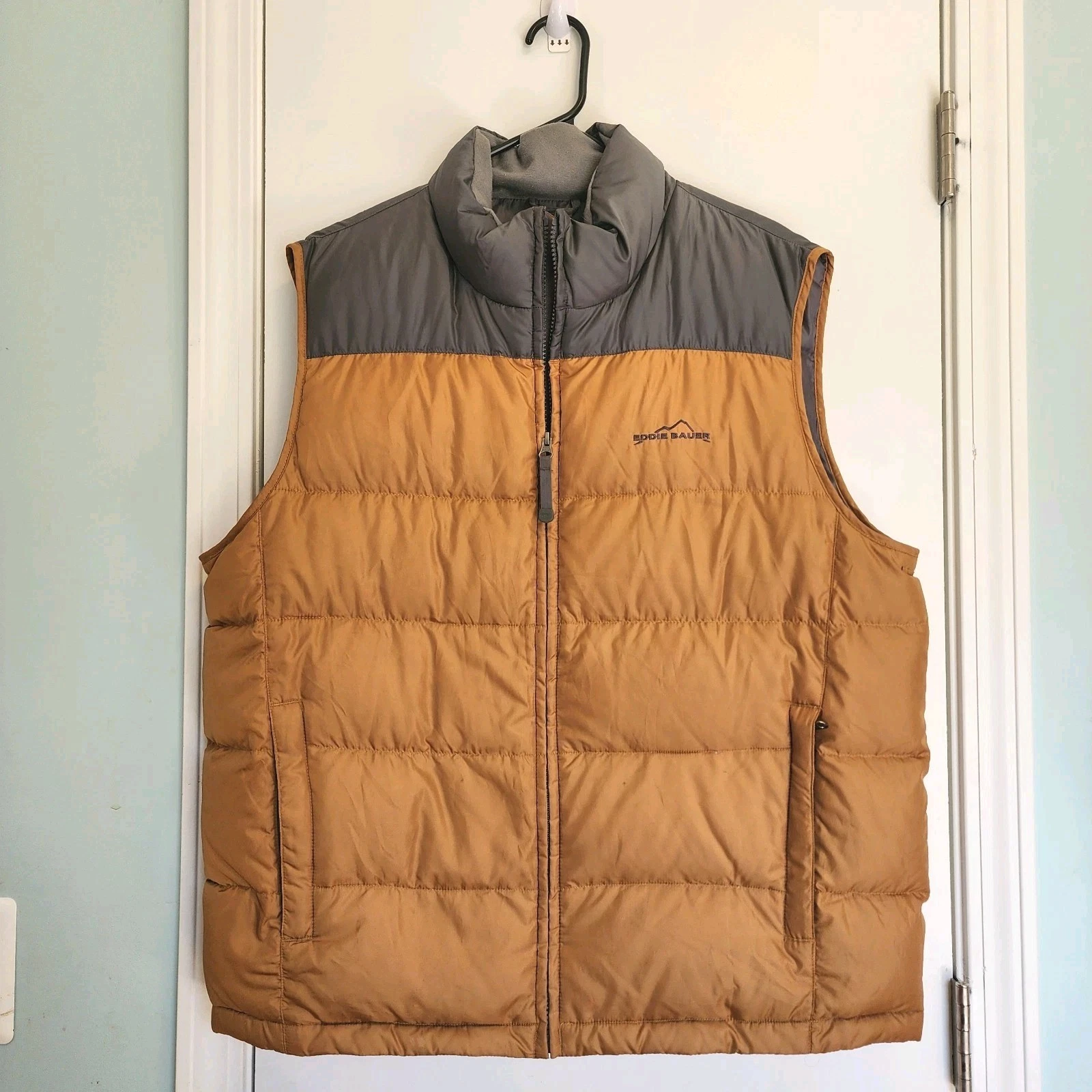 Eddie Bauer Mens Puffer Vest Goose Down Mustard Yellow Size L Outdoor Camp